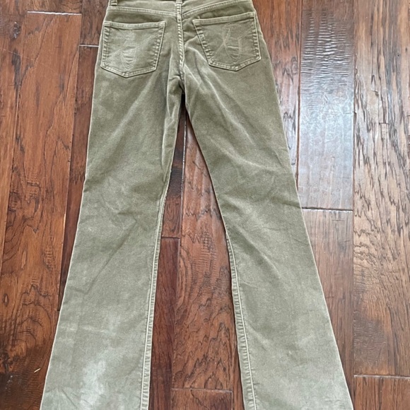 Bebe Women’s Olive Green Corduroy Pants Size 25 - Picture 4 of 9